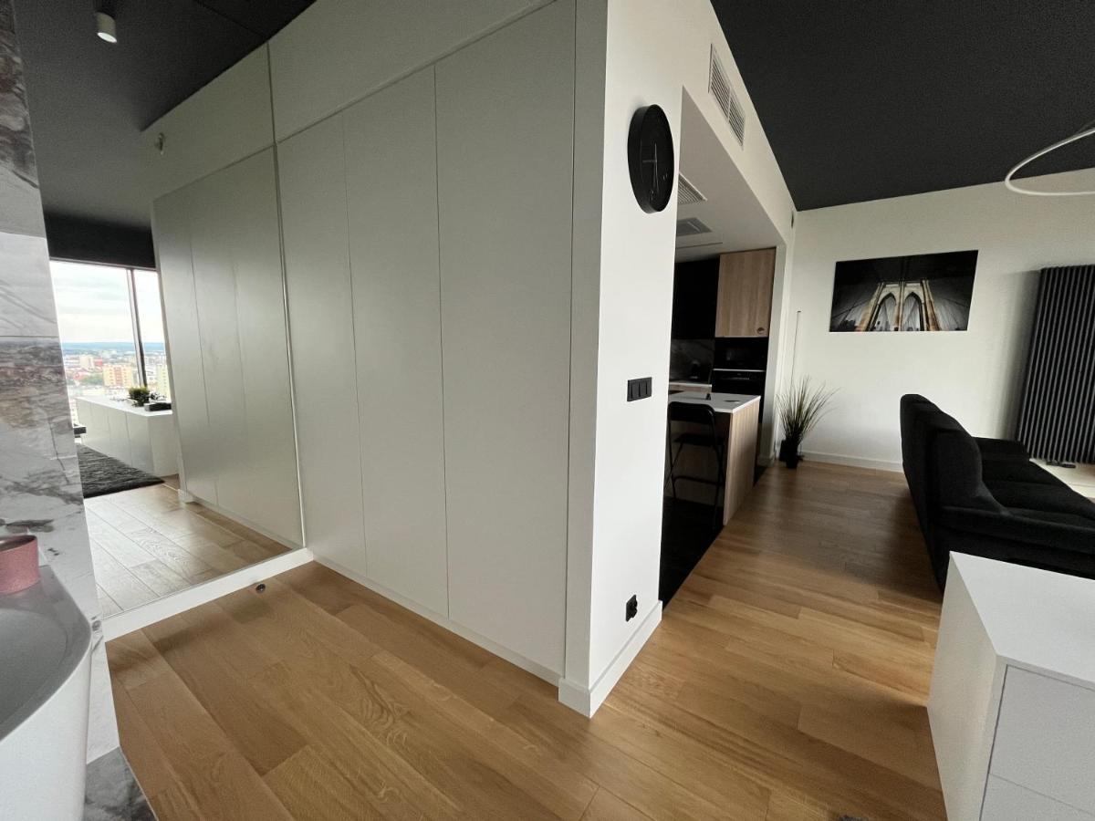 Hanza Tower - Luxurious Apartment 60M2 - 15Th Floor City View Szczecin Eksteriør bilde